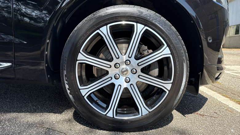 Volvo Xc60 2.0 D5 PowerPulse Inscription Pro 5dr AWD G tronic Diesel Estate